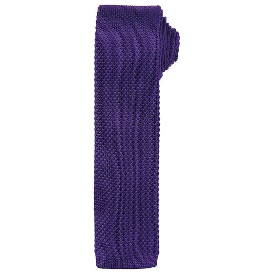 Slim knitted tie