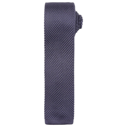 Slim knitted tie