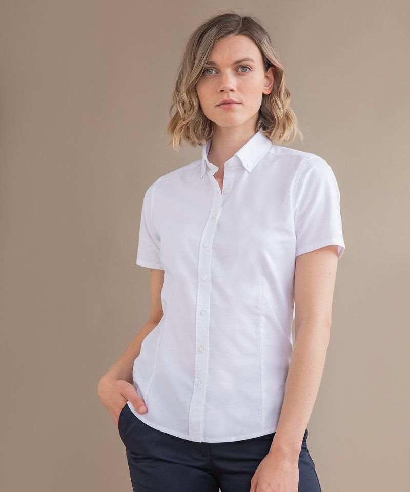 Women's modern short sleeve Oxford shirt